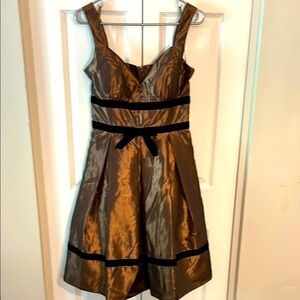 BCBG Paris Bronze and Black Midi Dress w/ crinoline and black velvet trim, lined